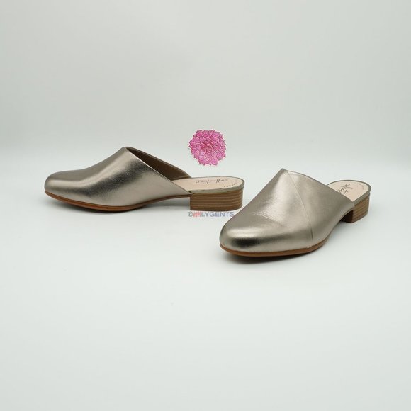 clarks metallic shoes